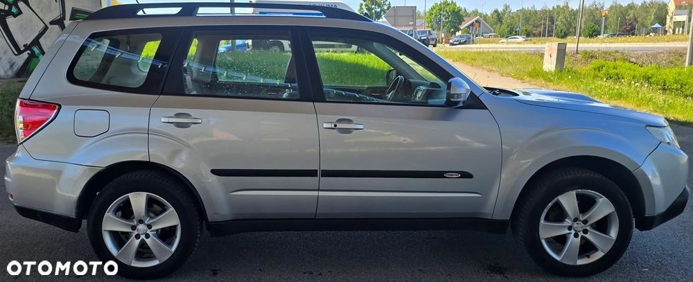 Subaru Forester 2.0D Exclusive EU6 - 7