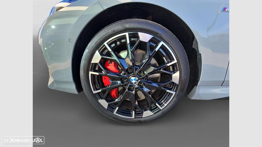 BMW M235i Gran Coupé - 16