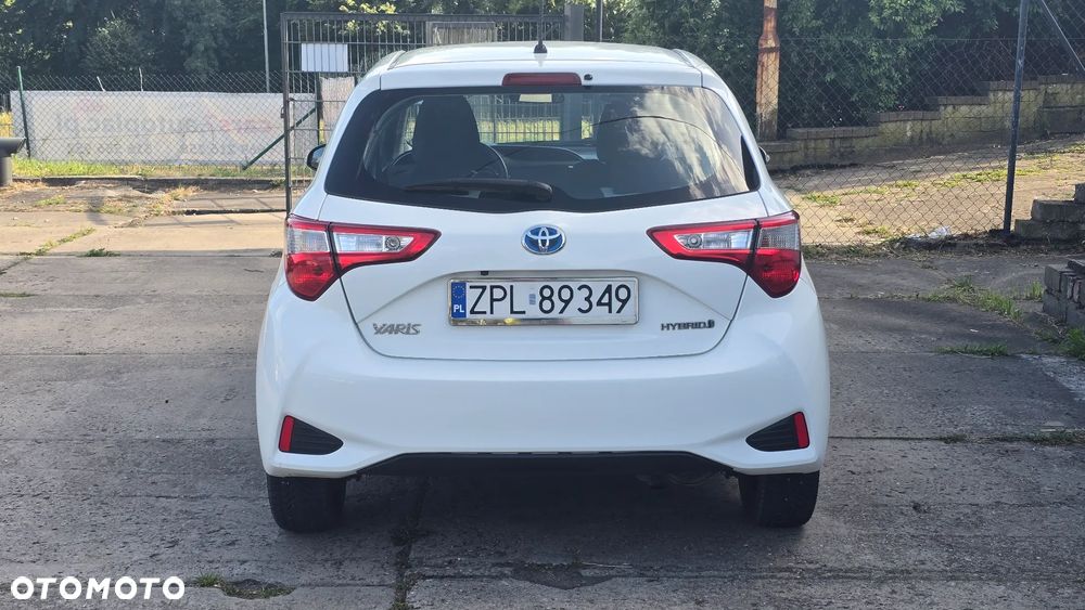 Toyota Yaris - 5