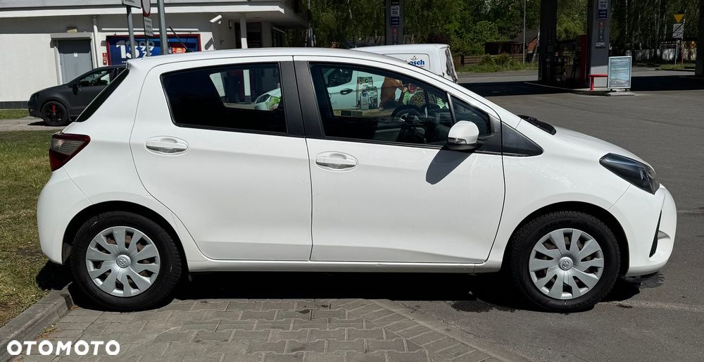 Toyota Yaris 1.5 Active - 5