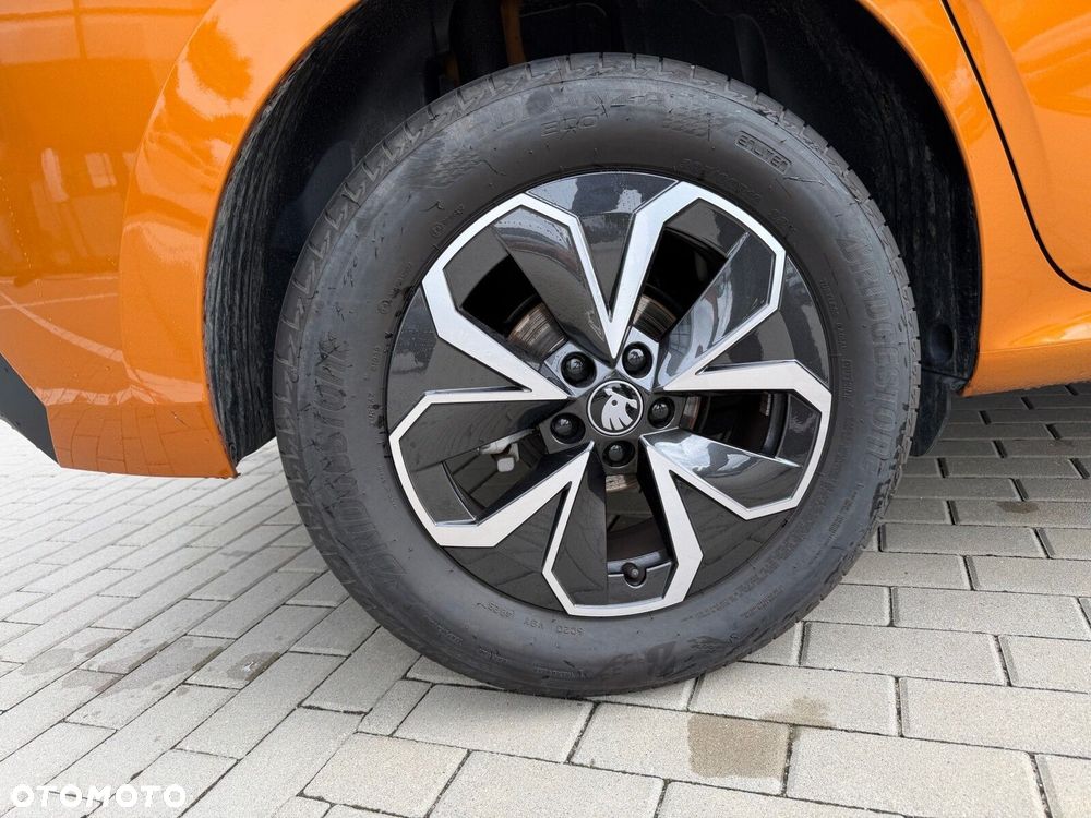 Skoda Kamiq 1.0 TSI Drive DSG - 35