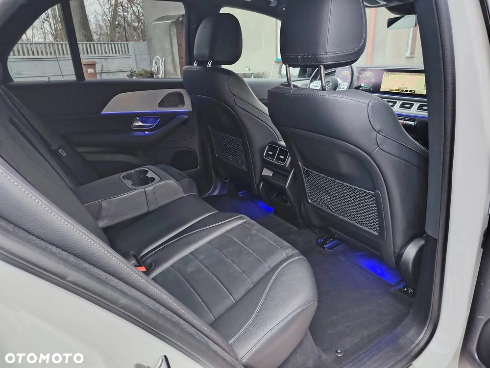Mercedes-Benz GLE 300 d 4Matic 9G-TRONIC AMG Line - 36