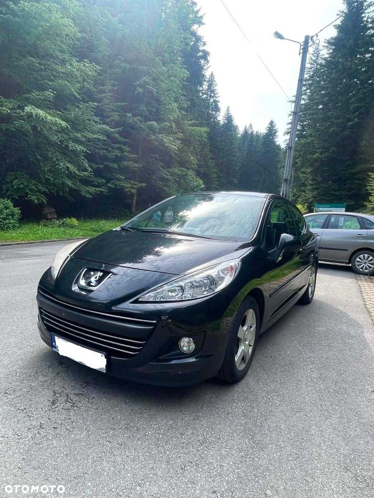 Peugeot 207 - 1
