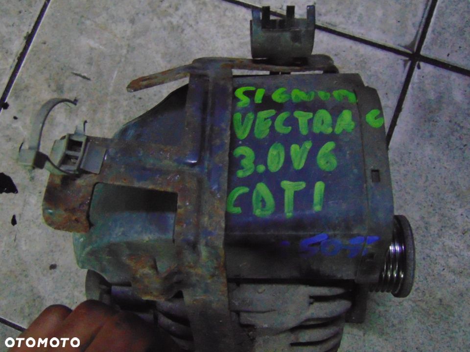 Alternator Opel Signum 3,0 V6