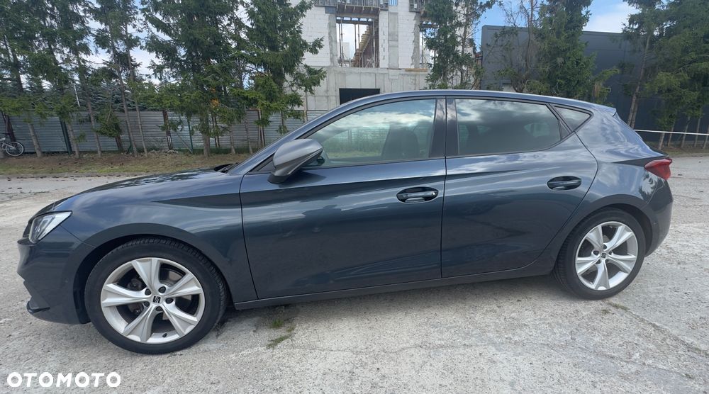 Seat Leon 1.5 eTSI FR DSG - 4