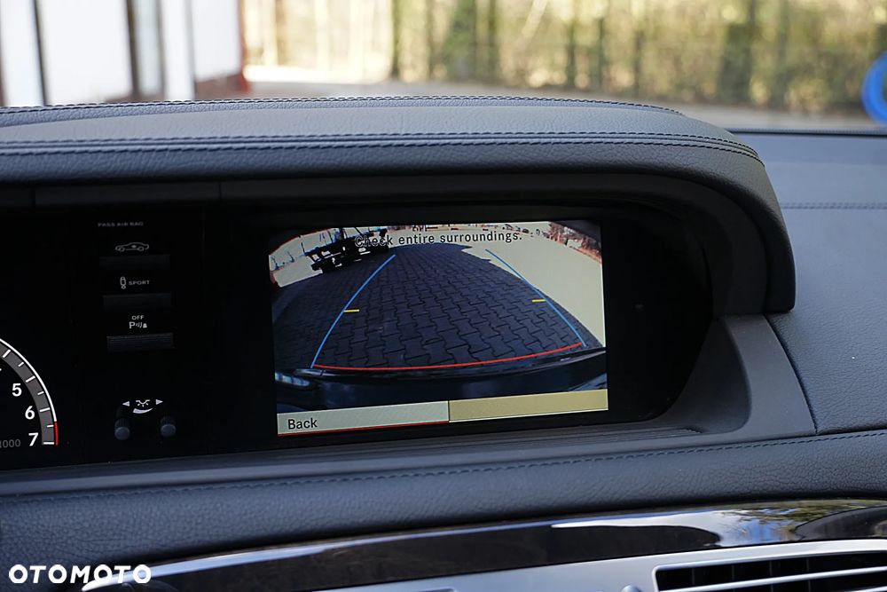 Mercedes-Benz CL 500 4Matic (BlueEFFICIENCY) 7G-TRONIC Grand Edition - 27