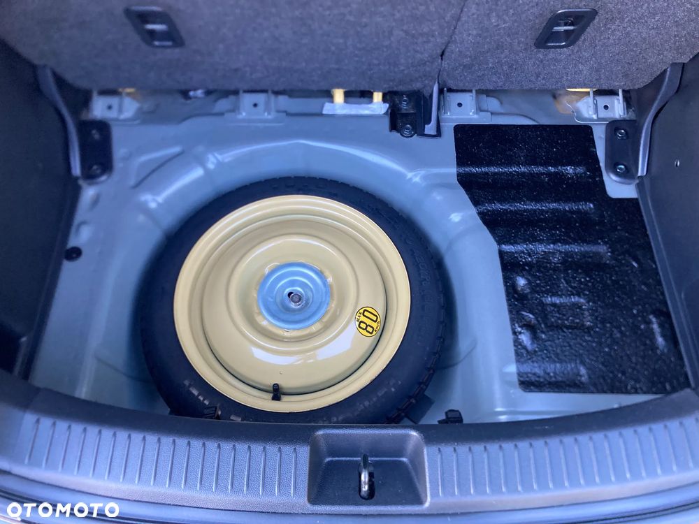 Mazda 2 1.5 Exclusive + - 21