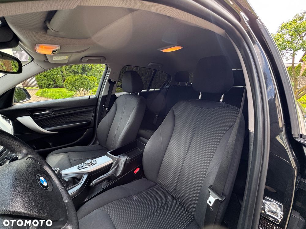 BMW Seria 1 116i Sport Line - 30