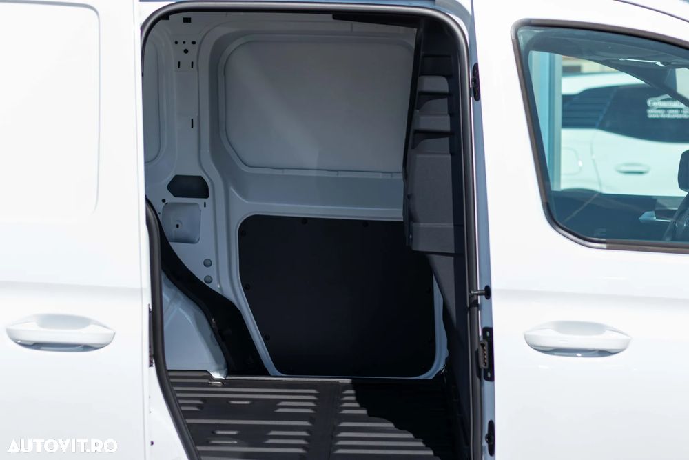Ford Transit Connect - 8