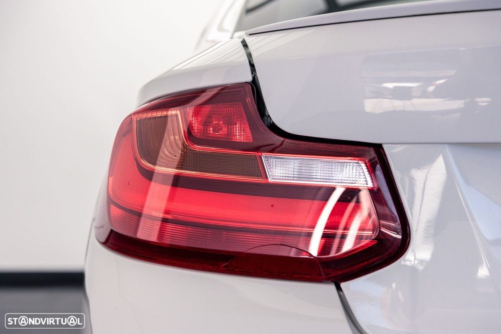 BMW 220 d Coupe Pack M Auto - 11