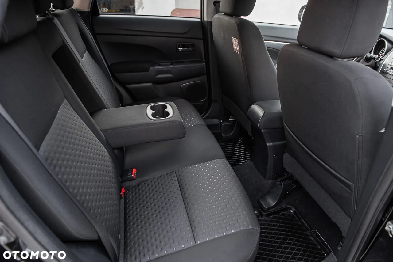 Mitsubishi ASX 1.8 DID Instyle NAVI 4WD AS&G - 18