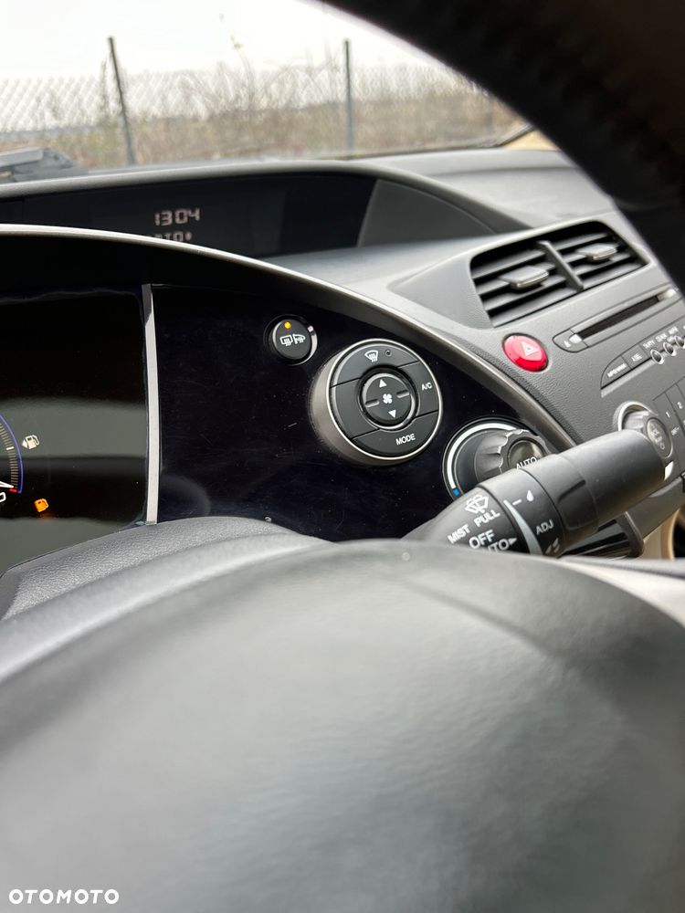 Honda Civic 1.8i-VTEC Executive - 26