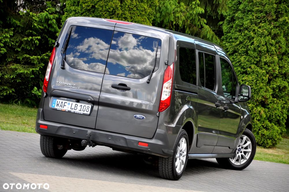 Ford Tourneo Connect Grand - 21