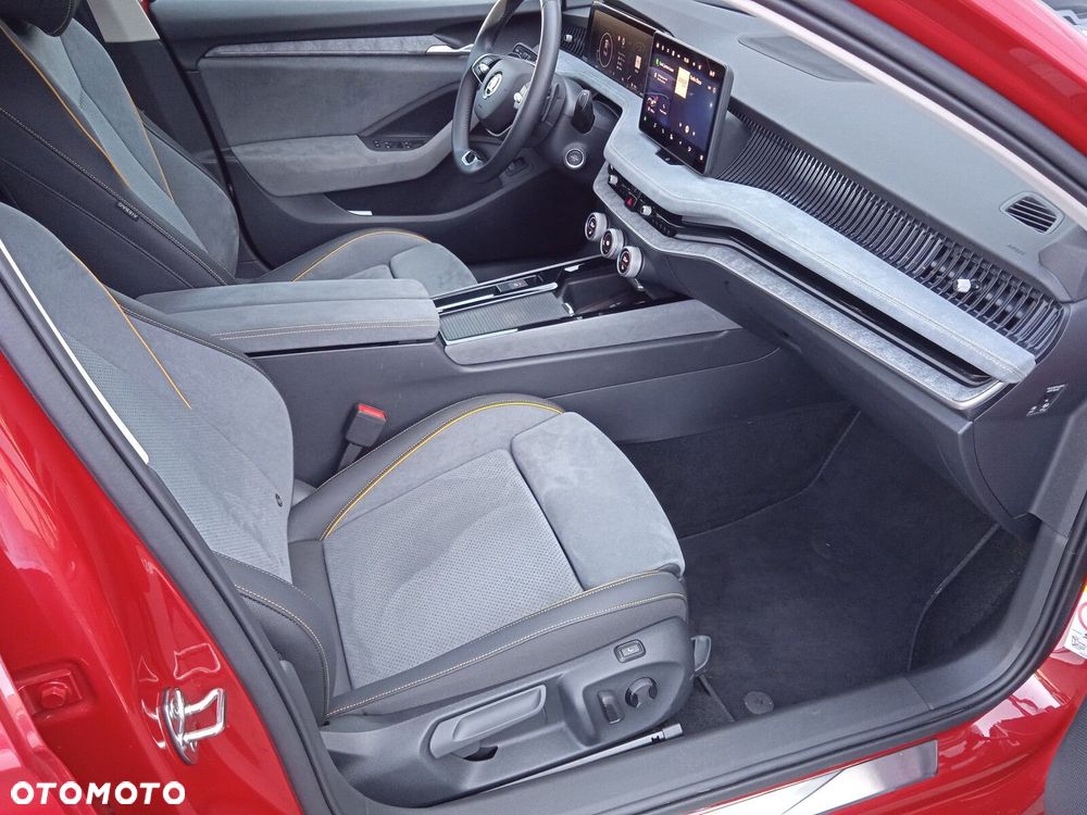 Skoda Superb 2.0 TDI SCR 4x4 Selection DSG - 16