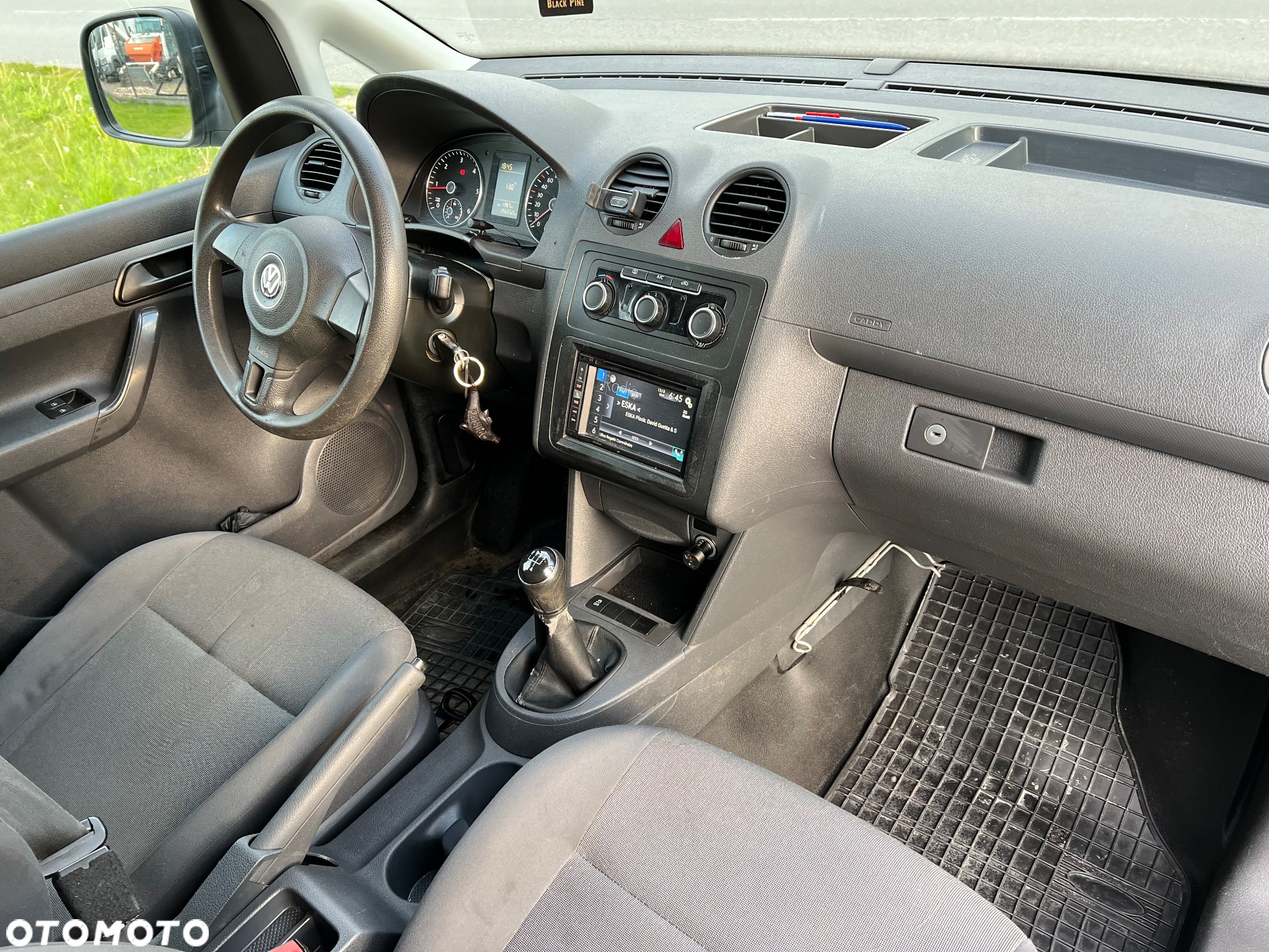 Volkswagen Caddy - 4