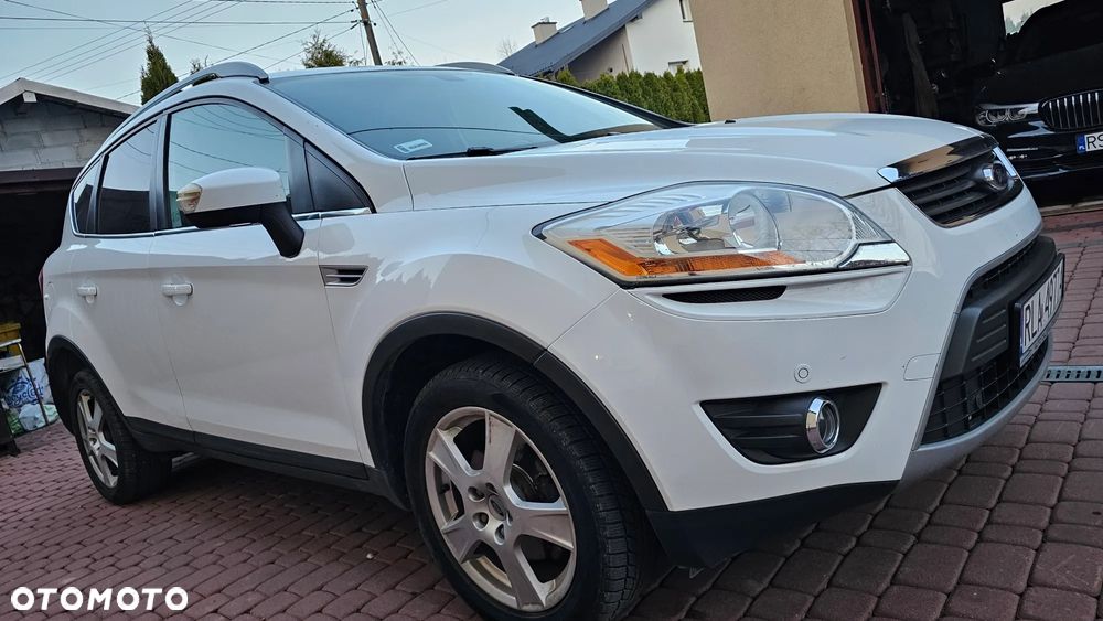Ford Kuga 2.0 TDCi 2x4 Trend - 4