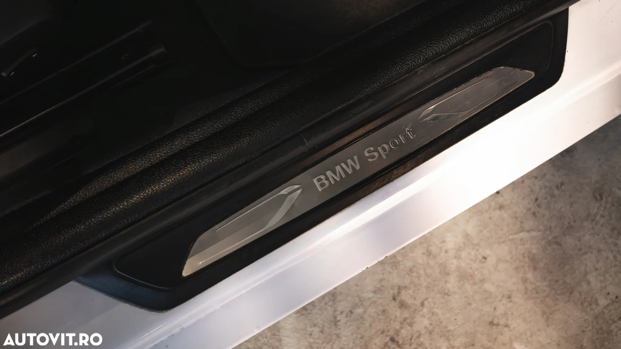 BMW Seria 1 120d Sport-Aut. Sport Line - 21