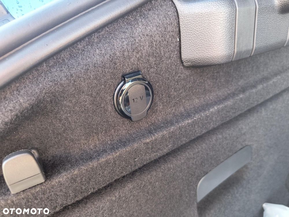 Skoda Superb 2.0 TSI Drive DSG - 19