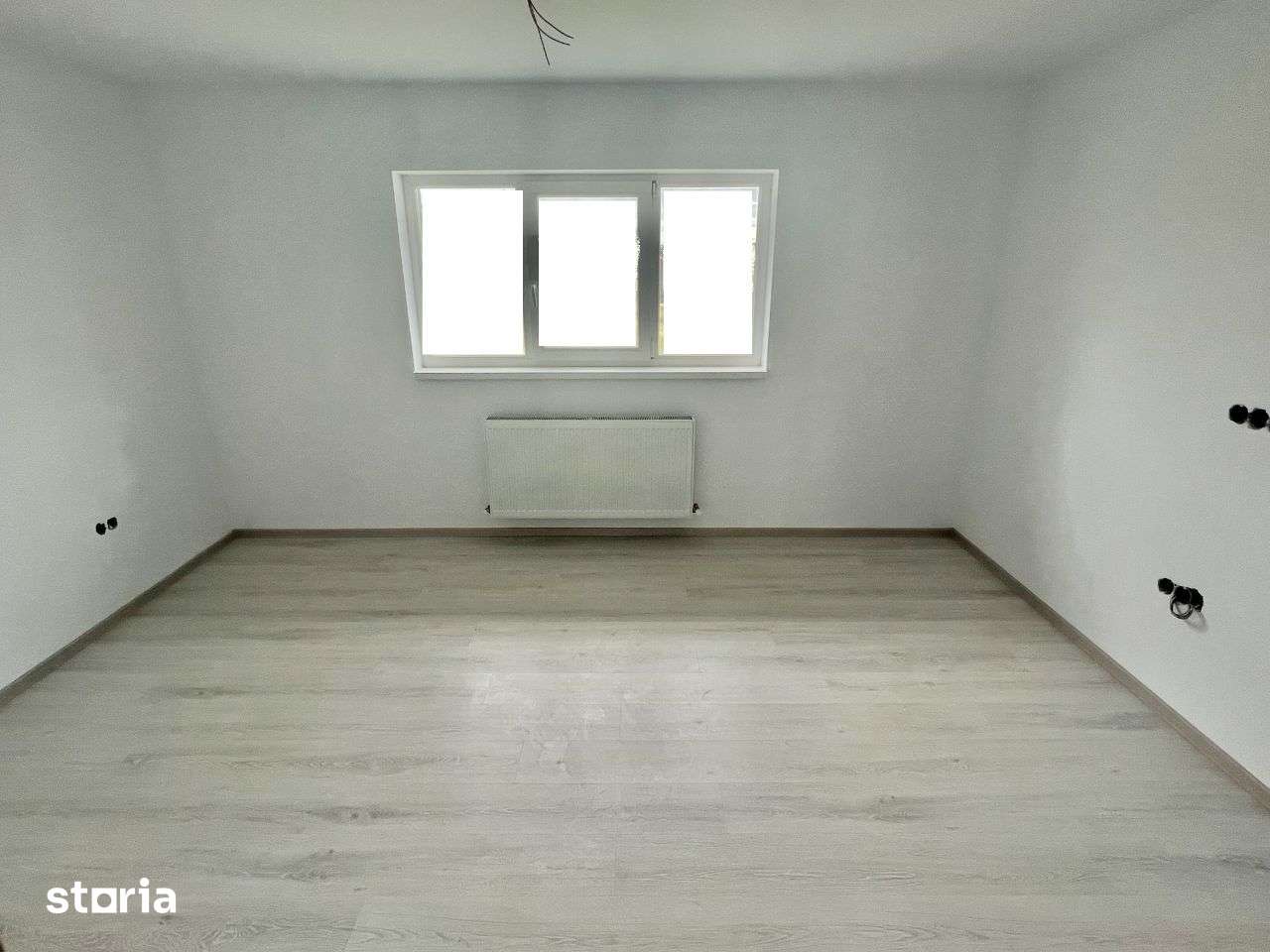 RATE LA DEZVOLTATOR! CANALIZARE! Asfalt! Vila 3 camere - Rediu - Imagine principală: 5/7