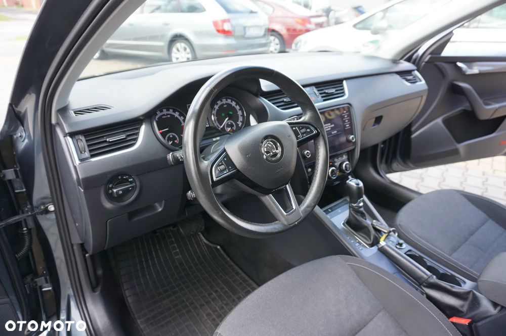 Skoda Octavia 2.0 TDI DSG Soleil - 20