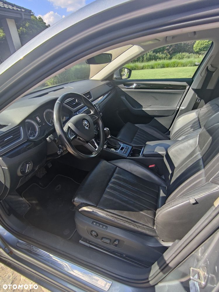 Skoda Superb 2.0 TDI 4x4 L&K DSG - 21