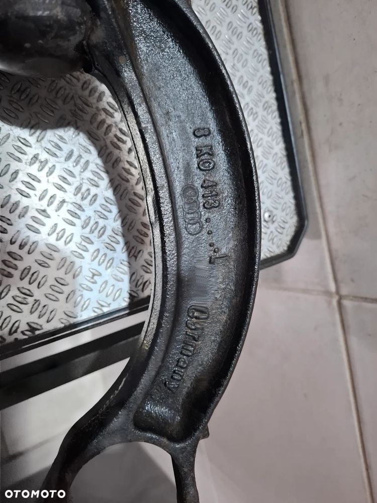 Amortyzator pneumatyczny prawy przód Audi A6 C7 kombi 2015 rok nr 4G0616039AEk nr 4G0616039AEAudi A6 C7 2,0 TDI 190 KM 2015 rok nr 4G0121403R - 3