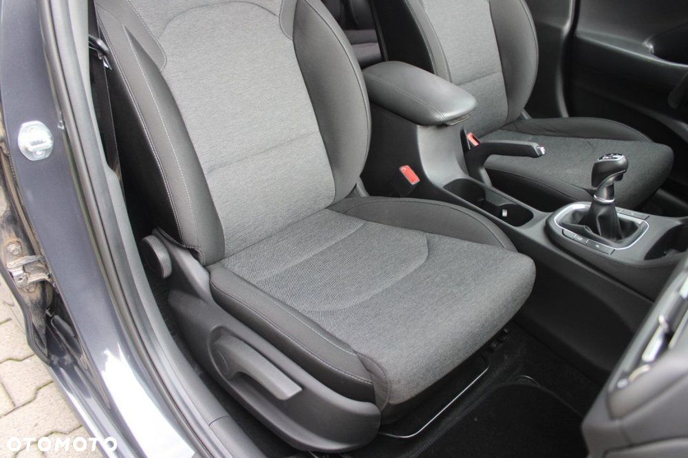 Hyundai i30 - 16