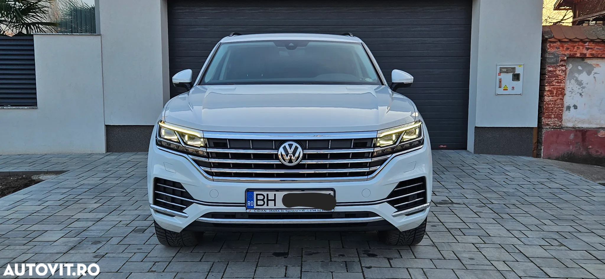 Volkswagen Touareg 3.0 V6 TDI 4Motion DPF Automatik Elegance - 6