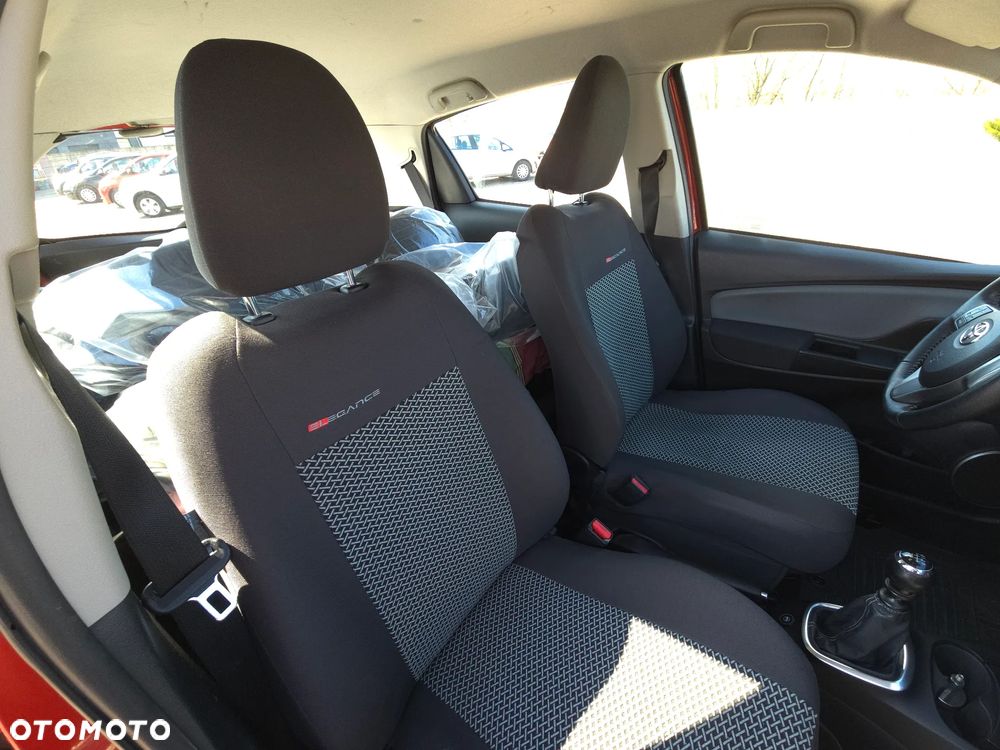 Toyota Yaris 1.33 Premium - 18