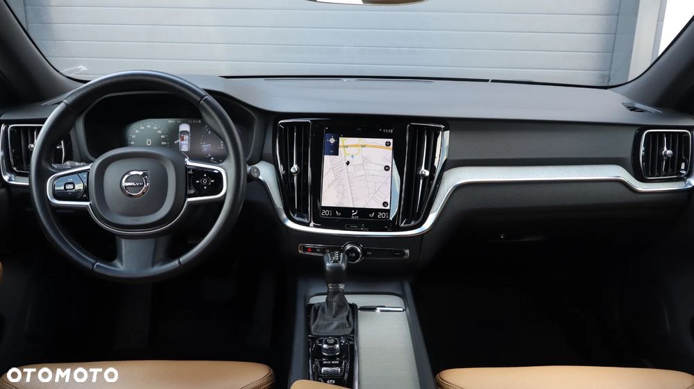 Volvo V60 D4 Inscription - 11