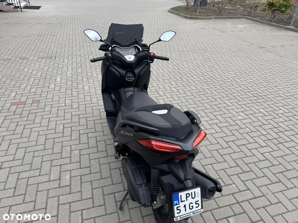 Yamaha X-max - 10