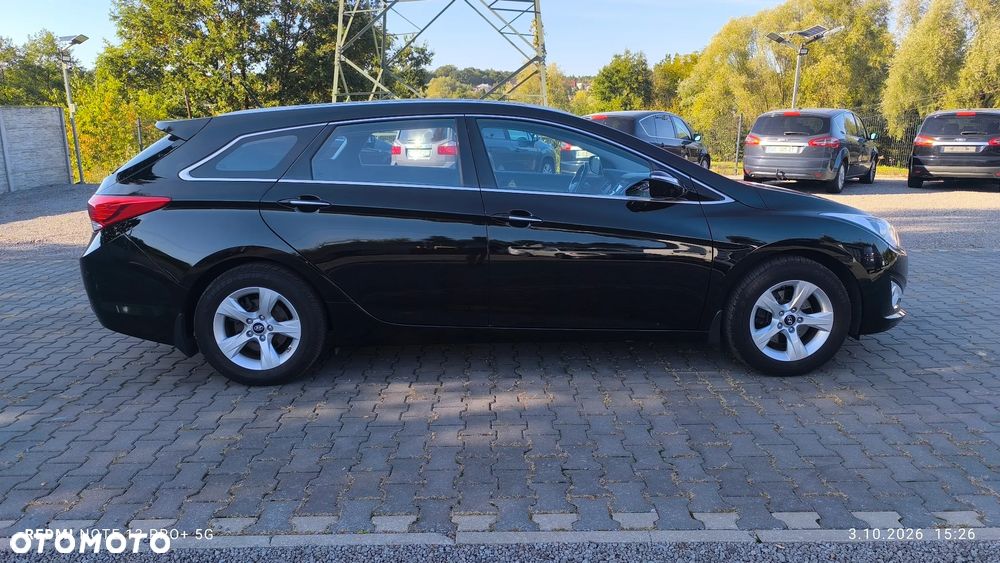 Hyundai i40 Kombi blue 1.6 Space - 10