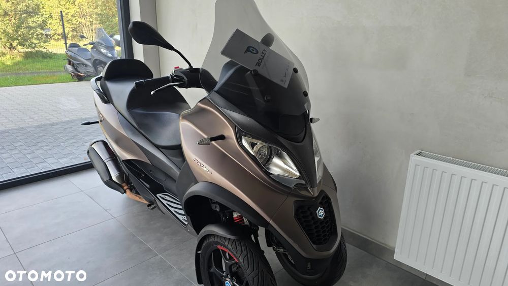 Piaggio MP-3 - 39