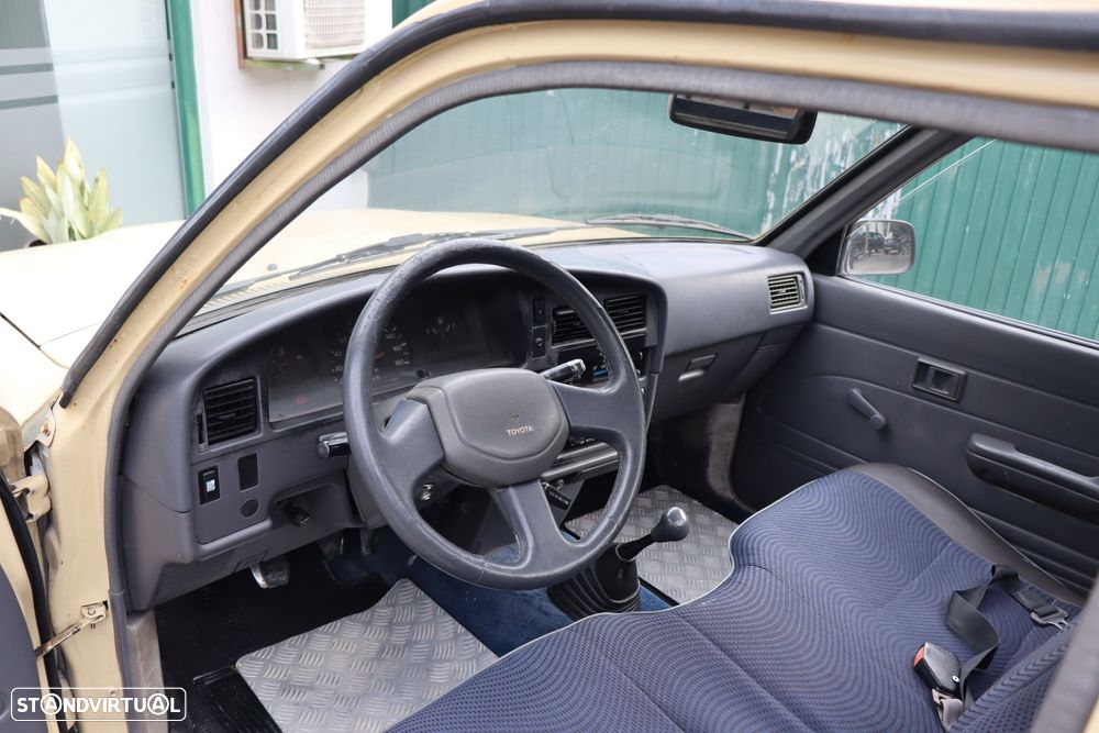 Toyota Hilux 2.4 D LN110L Cx Mad. C.E - 7