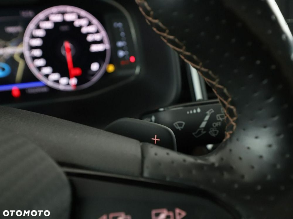 Cupra Ateca 2.0 TSI 4Drive DSG - 36