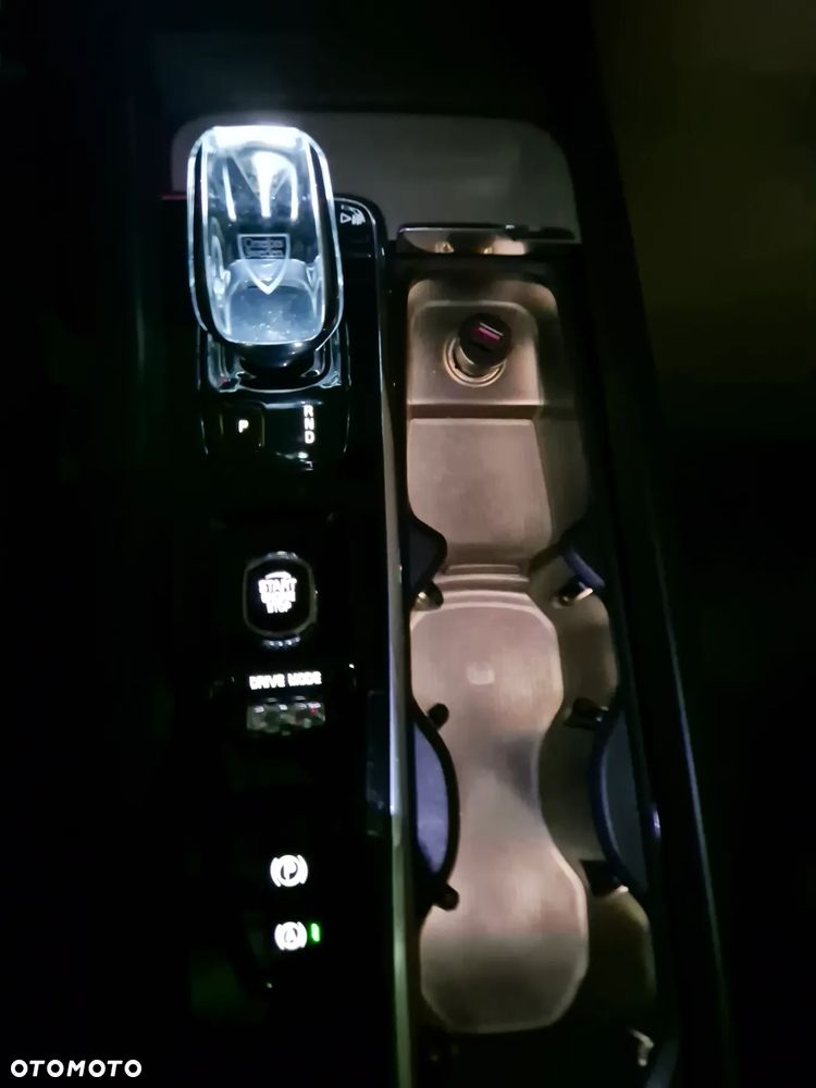 Volvo XC 60 T4 Inscription - 37