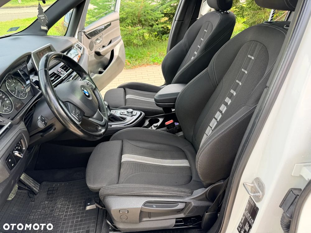 BMW Seria 2 218d GT Luxury Line sport - 9