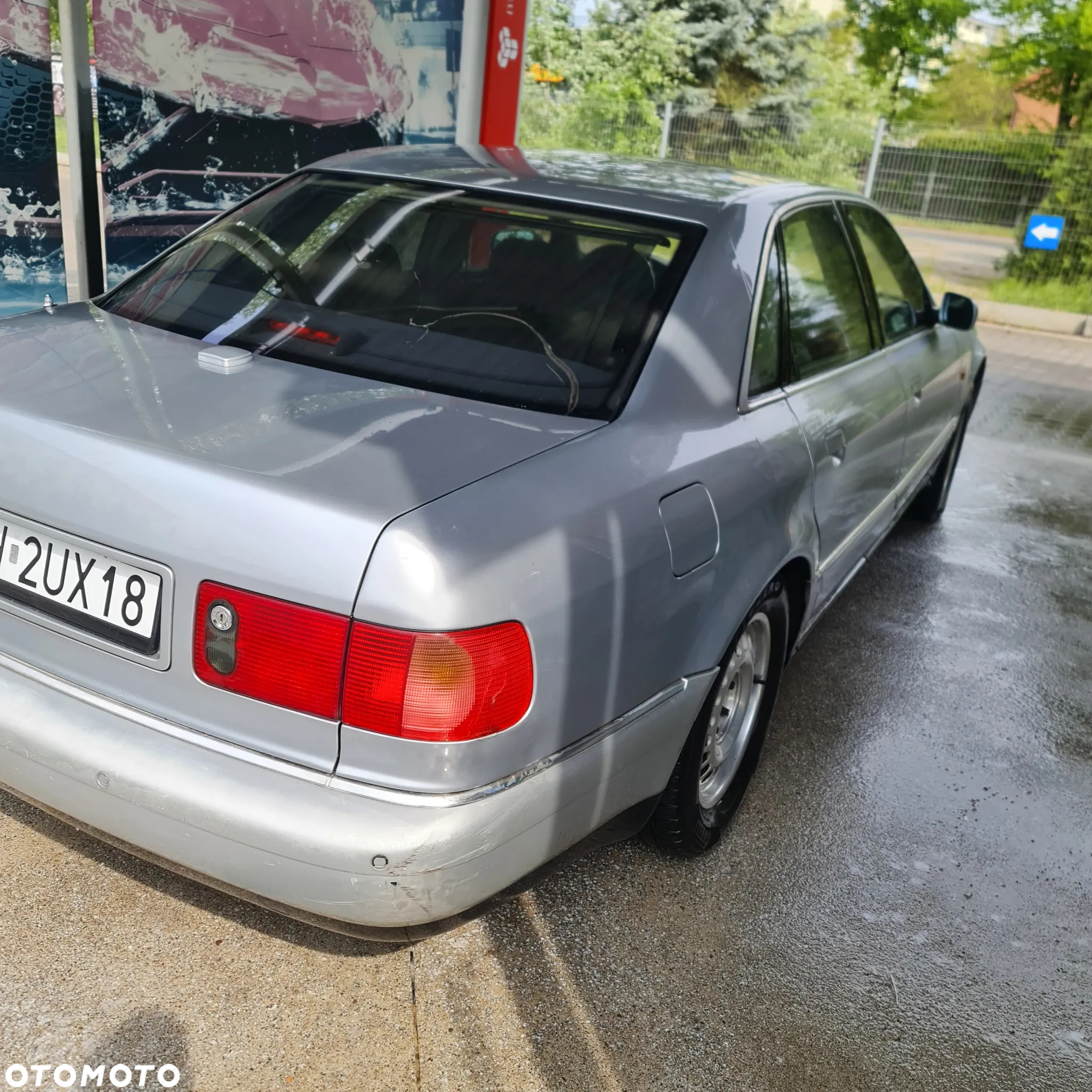 Audi A8 3.7 Quattro - 8