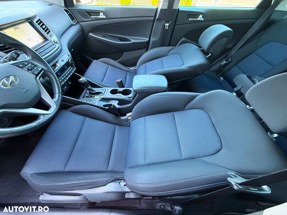 Hyundai Tucson 2.0 CRDI 4WD Automatik Passion - 19