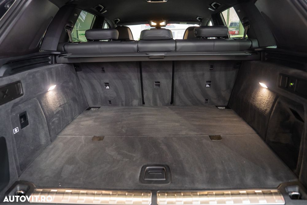 BMW X5 xDrive45e - 16