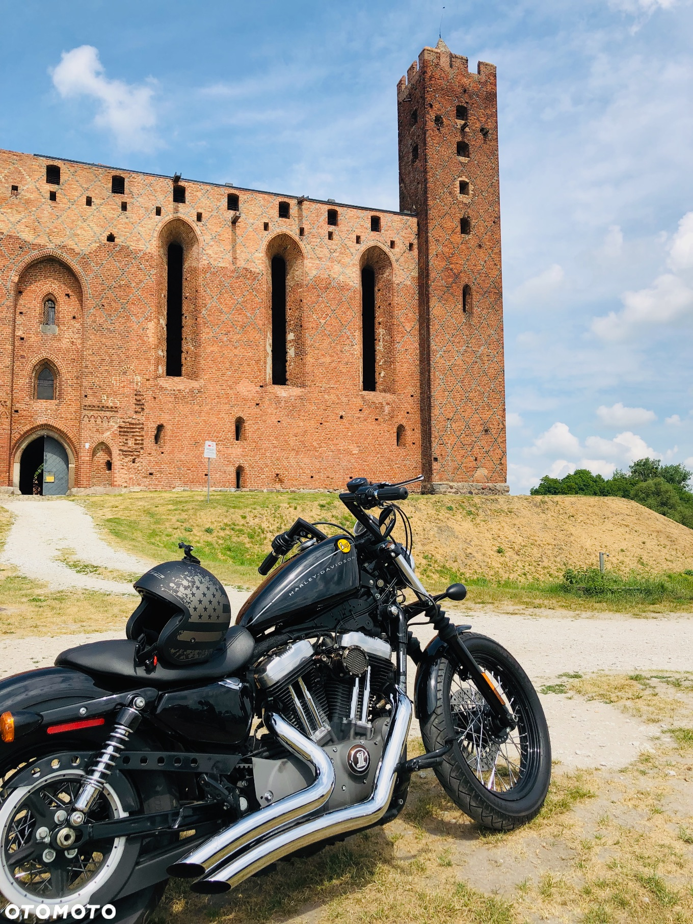 Harley-Davidson Sportster Nightster 1200N - 12
