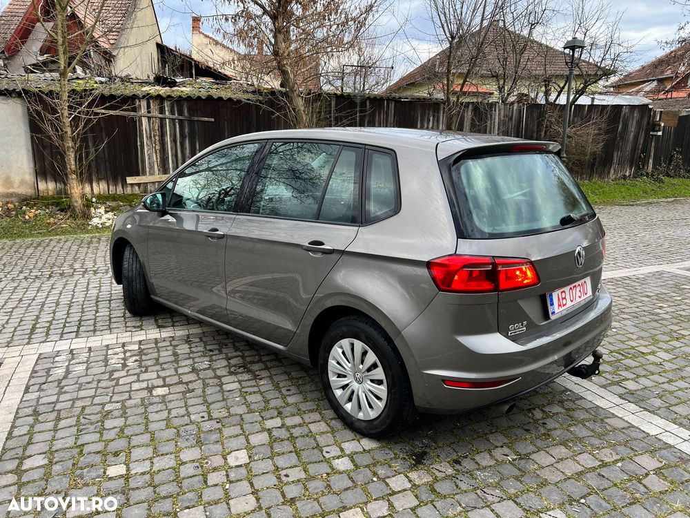 Volkswagen Golf 1.6 TDI (BlueMotion Technology) Trendline - 3