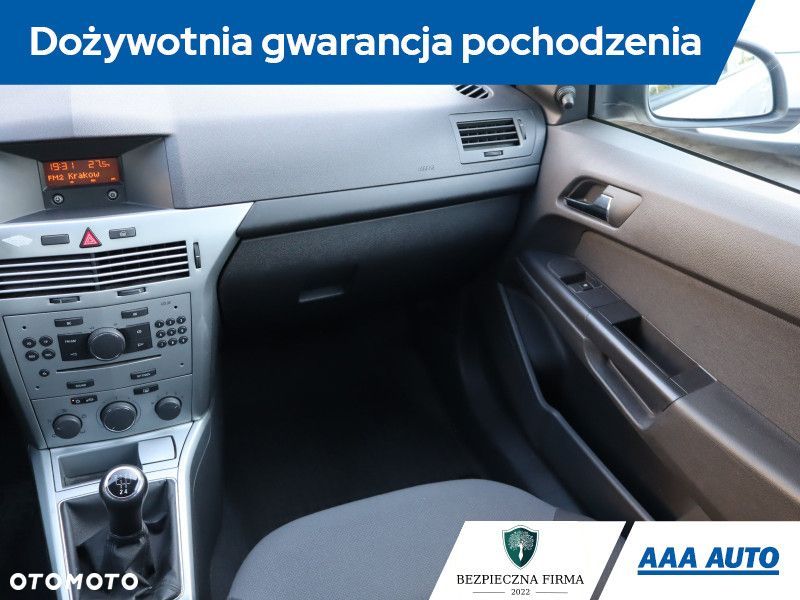 Opel Astra - 10