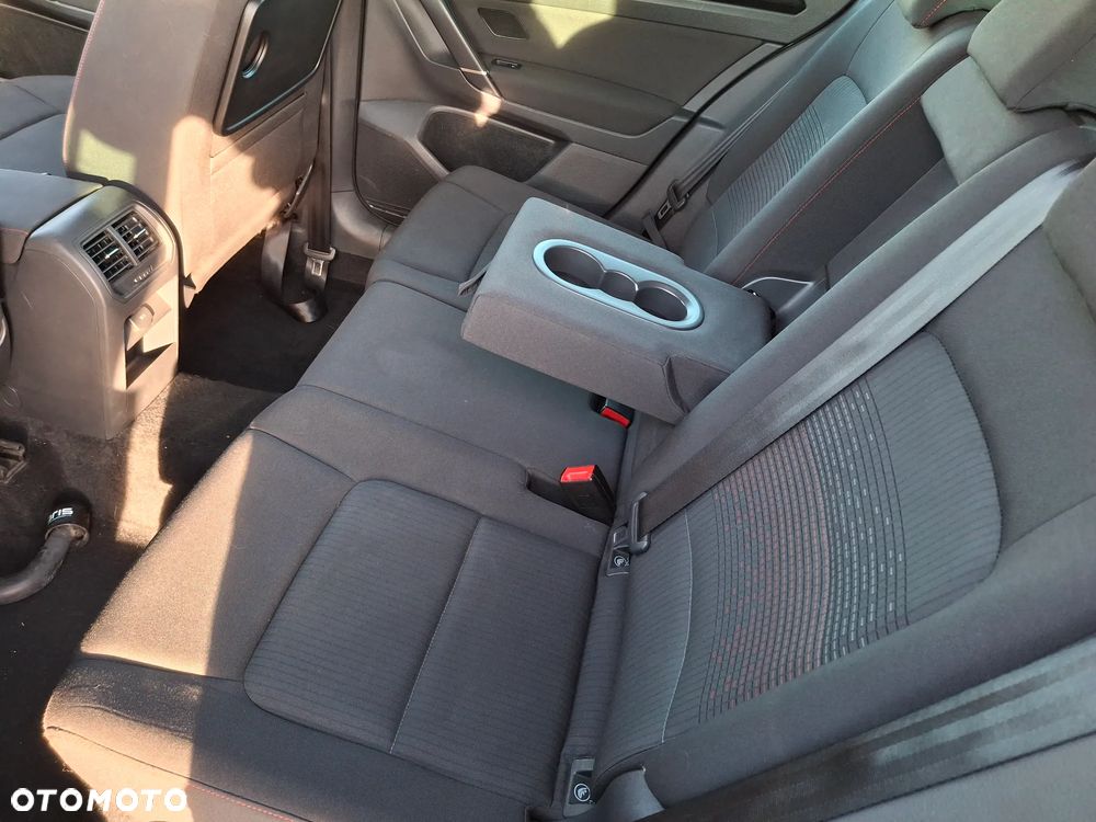 Volkswagen Golf Sportsvan - 19