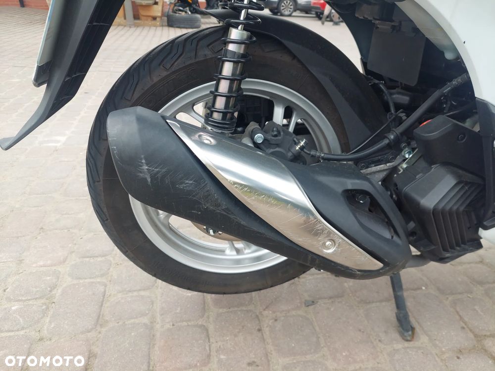 Honda SH - 9