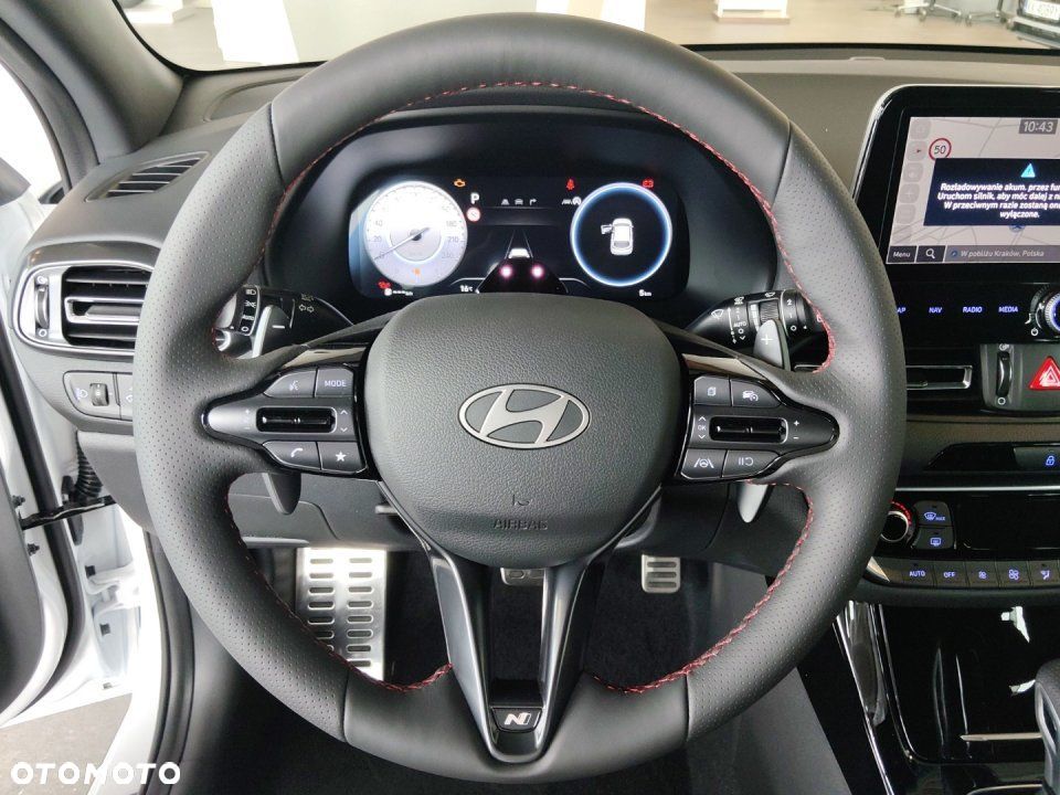 Hyundai i30 - 24
