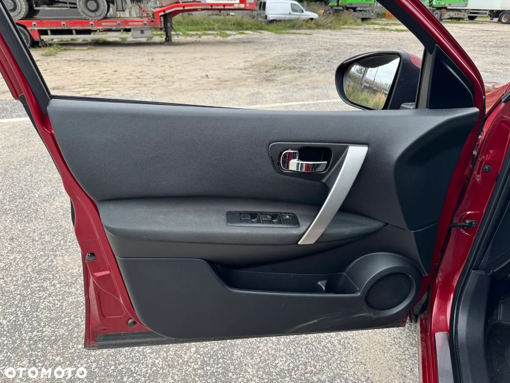 Nissan Qashqai 1.6 Visia - 22