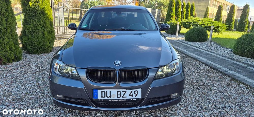 BMW Seria 3 320i - 26