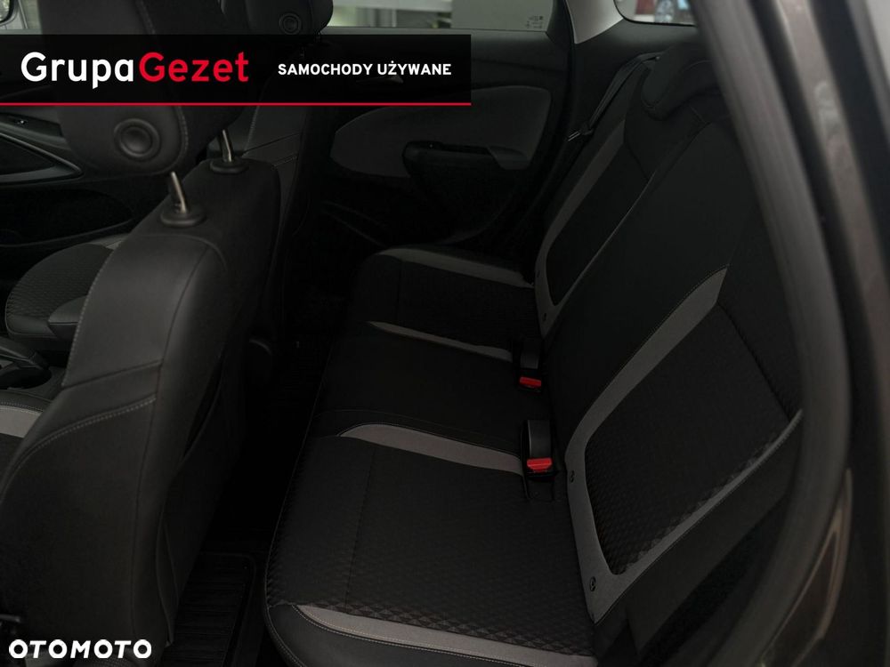 Opel Crossland - 11