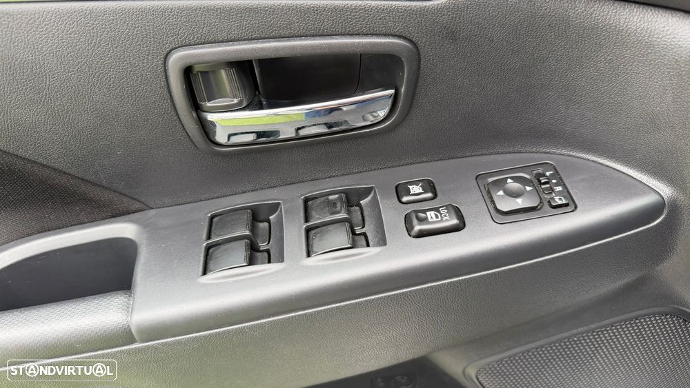 Mitsubishi ASX 1.6 MIVEC Intense - 42